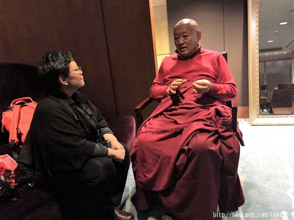 我眼中的直貢澈贊法王：如何在21世紀修習佛法